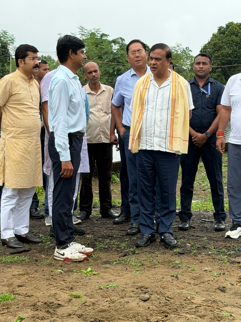 The Chief Minister on site at the Koomber solar plant